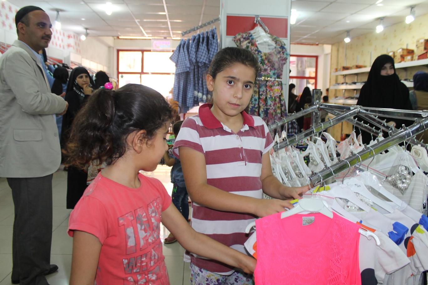 Cizre'de '571 Yetimi Giydirme Projesi'